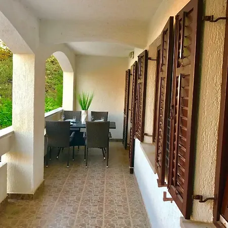 Lisac Appartement *