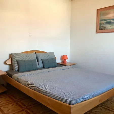 Lisac * Baška